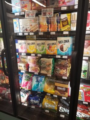 H Mart by null