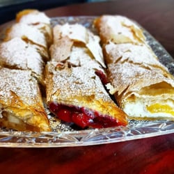 Herbert's Bakery & Bistro - Fresh Strudel