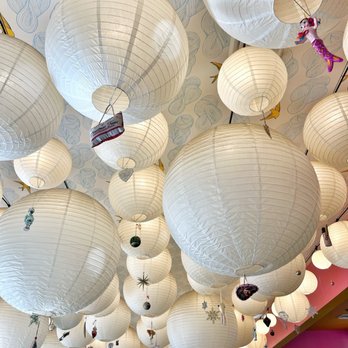 Dart Coffee Co - Ceiling decor - Coffee Roasteries Near Me - Santa Barbara, California