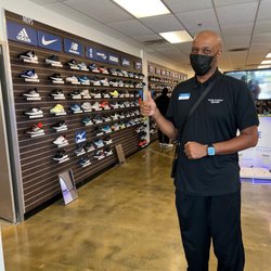 Road Runner Sports - Jarrett is THE MAN!!