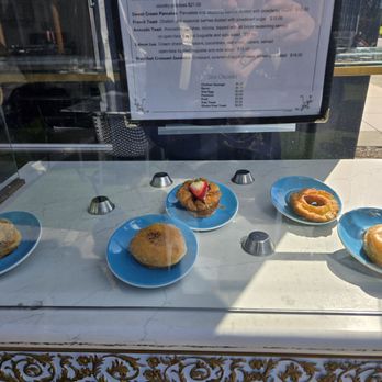 Cafe Jolie Petit - Donut display - Coffee & Tea Near Me - Alameda, California