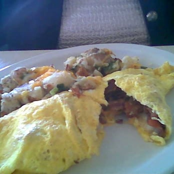 Vic's All Star Kitchen - Omelette and All-Star Potatoes - American Near Me - Pleasanton, California Vic's All Star Kitchen - Omelette and All-Star Potatoes - American Near Me - Pleasanton, California