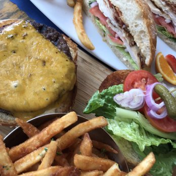 Bistro St Germain - French Near Me - Seal Beach, California