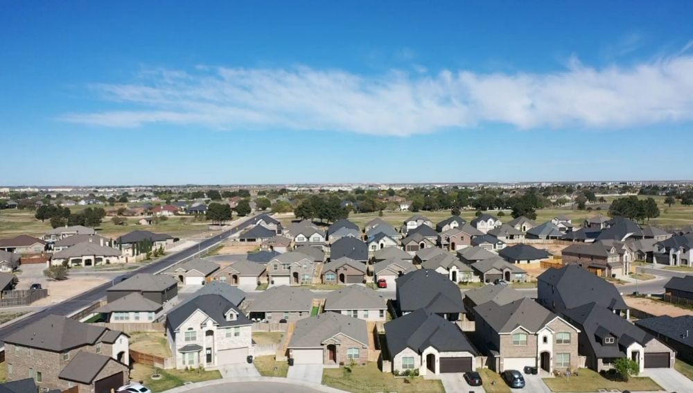 Slide of Safeguard Roofing and Construction