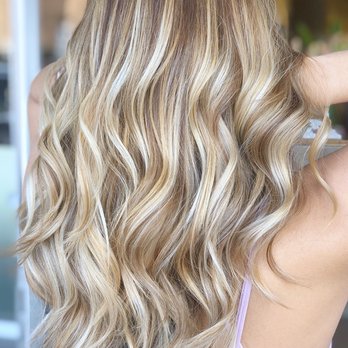 Lisa Von Kurvink - Beautiful balayage - Hair Stylists Near Me - Phoenix, Arizona Lisa Von Kurvink - Beautiful balayage - Hair Stylists Near Me - Phoenix, Arizona