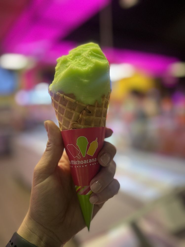 LA MICHOACANA PLUS FAIRFIELD Updated October 2024 57 Photos & 20 Reviews 2121 N Texas St