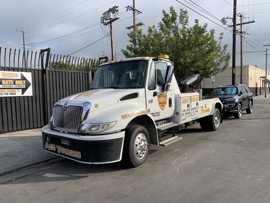 Servicio de grúas 24 horas en Los Ángeles