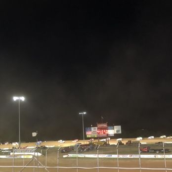 Lernerville Speedway - Final 25 lap race - Race Tracks Near Me - Sarver, Pennsylvania Lernerville Speedway - Final 25 lap race - Race Tracks Near Me - Sarver, Pennsylvania