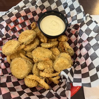 Tipsy cow - Deep fried pickles - Sandwiches Near Me - Sun Prairie, Wisconsin