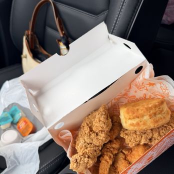 Popeyes Louisiana Kitchen - Surf & Turf Combo - Fast Food Near Me - Tulsa, Oklahoma Popeyes Louisiana Kitchen - Surf & Turf Combo - Fast Food Near Me - Tulsa, Oklahoma