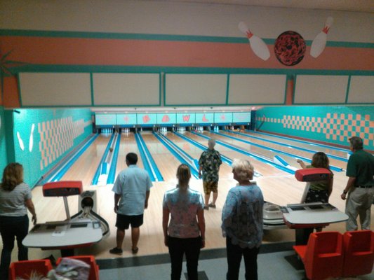 Montrose Bowl 2334 Honolulu Ave Montrose Ca Bowling Centers Mapquest