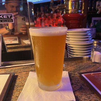 Hot Pie Pizza - Pizza Near Me - West Palm Beach, Florida