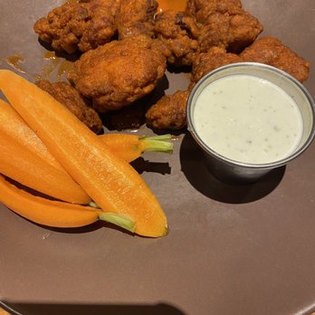 Barnes & Noble Kitchen - Boneless spicy chicken bites (not sure of the actual name) - New American Near Me - Folsom, California Barnes & Noble Kitchen - Boneless spicy chicken bites (not sure of the actual name) - New American Near Me - Folsom, California