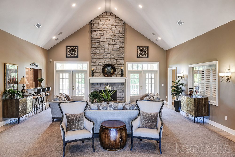 GREYSTONE AT COLUMBUS PARK Updated October 2024 154 Photos 6500