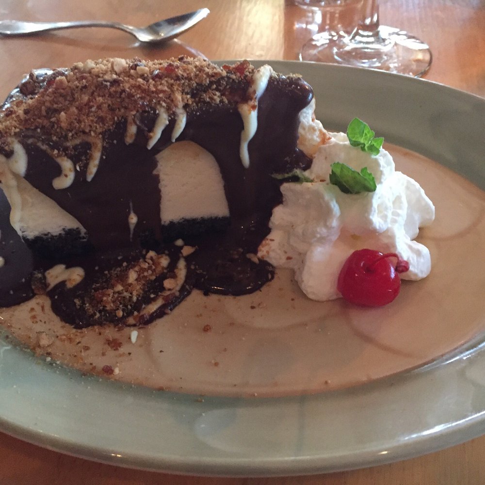 Fiddle River Restaurant - Baileys ice cream atop an Oreo crust with chocolate syrup and chopped nuts - Seafood Near Me - Jasper, Alberta Fiddle River Restaurant - Baileys ice cream atop an Oreo crust with chocolate syrup and chopped nuts - Seafood Near Me - Jasper, Alberta