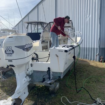 Dudley's Marina - Need your boat detailed? We can do it! - Marinas Near Me - Swansboro, North Carolina