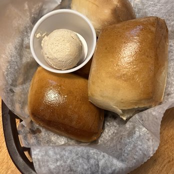 Texas Roadhouse - Their famous rolls with whipped honey cinnamon butter! - Barbeque Near Me - Edwardsville, Illinois Texas Roadhouse - Their famous rolls with whipped honey cinnamon butter! - Barbeque Near Me - Edwardsville, Illinois