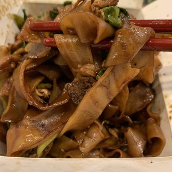 Thai Express - Chicken Pad See Ew - Thai Near Me - Las Vegas, Nevada Thai Express - Chicken Pad See Ew - Thai Near Me - Las Vegas, Nevada