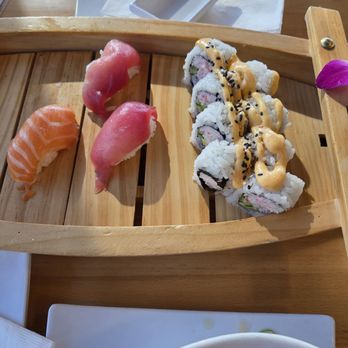 On Demand Sushi - Suchi boat - Sushi Bars Near Me - Las Vegas, Nevada On Demand Sushi - Suchi boat - Sushi Bars Near Me - Las Vegas, Nevada