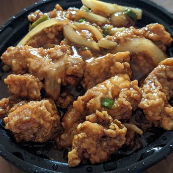 Li's Hakka No 1 Restaurant - Chilli chicken with gravy. I got steamed rice, too. - Indian Near Me - Scarborough, Ontario Li's Hakka No 1 Restaurant - Chilli chicken with gravy. I got steamed rice, too. - Indian Near Me - Scarborough, Ontario