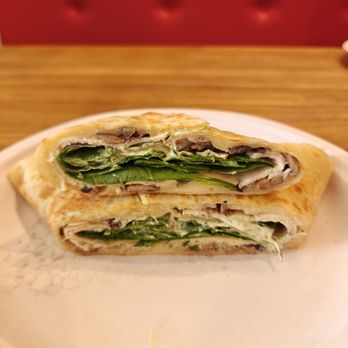 Fraise Cafe - Creperies Near Me - Fullerton, California