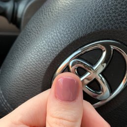 Didn't paint the tip of my nail and where she did she used gray... Didn't paint the tip of my nail and where she did she used gray...