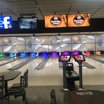 Dunedin Lanes - Lanes right before the lights go down - Bowling Near Me - Dunedin, Florida