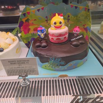 Tous Les Jours - Baby Shark Cake - Bakeries Near Me - Centereach, New York Tous Les Jours - Baby Shark Cake - Bakeries Near Me - Centereach, New York