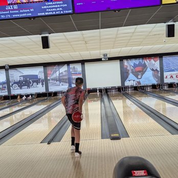 JAX 60 - Bowling Near Me - Jackson, Michigan