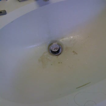 Ocean Park Inn Cape Cod - Everything is dirty here. - Hotels Near Me - Eastham, Massachusetts