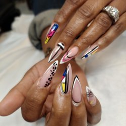 Loyal Nail Spa