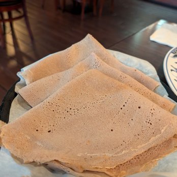Asmara Restaurant - Injera - Ethiopian Near Me - Oakland, California