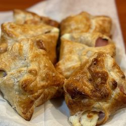 Dee's Deli and Cafe - Jambons