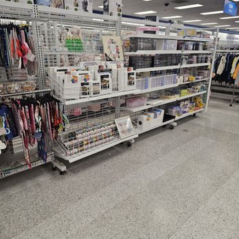 Ross Dress for Less - Department Stores Near Me - Van Nuys, California