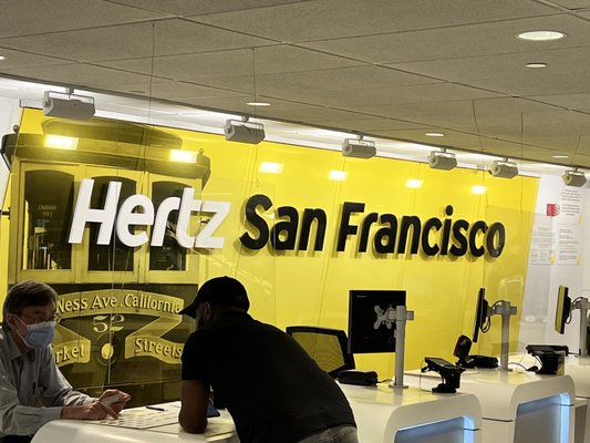 Hertz Car Rental - San Francisco - San Francisco International Airport (SFO) by null