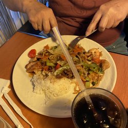 Mongos - Mongolian Grill - A little this, a little that! Make it your own!