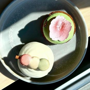 Beta5 Chocolates - Chocolatiers & Shops Near Me - Vancouver, British Columbia