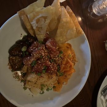 The Tavern - Tuna Poke - American Near Me - Tulsa, Oklahoma