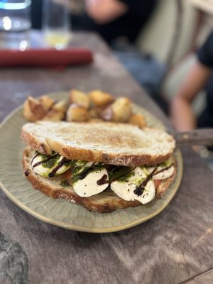 Flora North Park by null