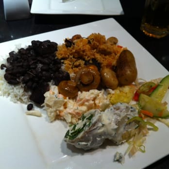 Comida - Rice, black beans, potato salad - Argentine Near Me - London, XGL Comida - Rice, black beans, potato salad - Argentine Near Me - London, XGL
