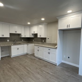 Top King Cabinets & Stone - kitchen with white cabinets - Countertop Installation Near Me - South El Monte, California Top King Cabinets & Stone - kitchen with white cabinets - Countertop Installation Near Me - South El Monte, California