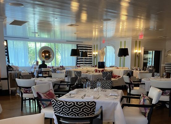 Vintner Grill by null