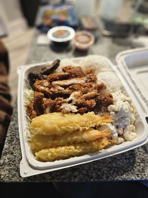 Mo' Bettahs Hawaiian Style Food by null