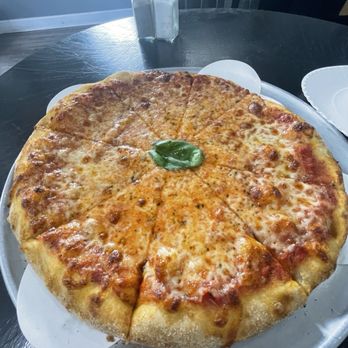 Rosie's Pizzeria - Perfect small cheese - Pizza Near Me - Braintree, Massachusetts