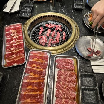 Yakiniku Legend - Japanese Near Me - Richmond Hill, Ontario