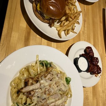 Applebee's Grill + Bar - Classic Cheeseburger with BBQ boneless wings and Classic Broccoli Chicken Alfredo - American Near Me - Anaheim, California Applebee's Grill + Bar - Classic Cheeseburger with BBQ boneless wings and Classic Broccoli Chicken Alfredo - American Near Me - Anaheim, California