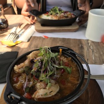 Bayview Kitchen - Jerk Shrimp and grits - Wraps Near Me - Amityville, New York