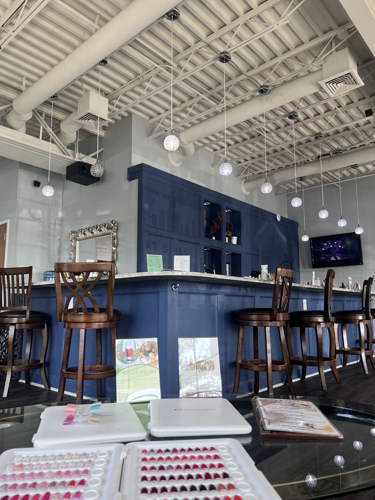 The Beauty Bar At Geist Logo