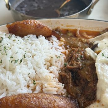Mamimosas - Ropa veja - Breakfast & Brunch Near Me - West Covina, California Mamimosas - Ropa veja - Breakfast & Brunch Near Me - West Covina, California