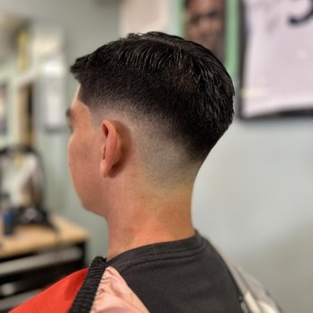 HalfTime Cuts - Cut by Cameron - Barbers Near Me - Pasadena, California HalfTime Cuts - Cut by Cameron - Barbers Near Me - Pasadena, California